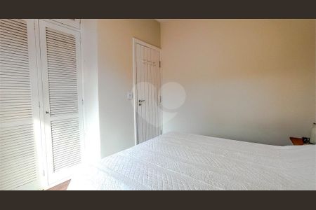 48_photo/94d1ffe803.9e089e009ae5cdab-ATLAS-a0b3fb00-919b-4a34-bd98-89028b7c7ba9.jpg de casa à venda com 6 quartos, 575m² em Enseada, Guarujá