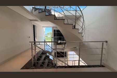 18_photo/94d1ffe811.a2c85a2b045f9797-ATLAS-1d1c1a9d-b90f-4a5e-9b9c-a1cd41829287.jpg de casa à venda com 8 quartos, 600m² em Enseada, Guarujá