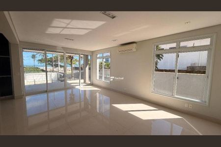 7_photo/94d1ffe811.a2c85a2b045f9797-ATLAS-2d3392e8-2c01-47a0-b941-e9170fefc432.jpg de casa à venda com 8 quartos, 600m² em Enseada, Guarujá