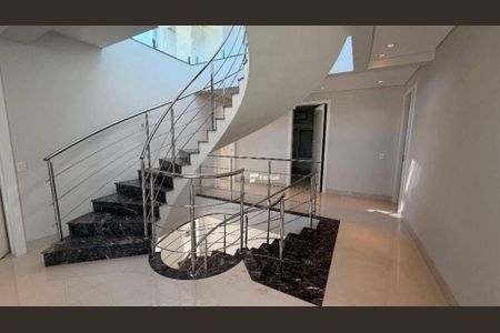 13_photo/94d1ffe811.a2c85a2b045f9797-ATLAS-55130664-6498-4d8d-894b-e2ede1385e70.jpg de casa à venda com 8 quartos, 600m² em Enseada, Guarujá