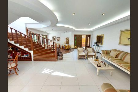 2_photo/94d1ffe8b5.b8a9f91cb517b5ed-ATLAS-267e7cc5-56a7-4c12-adf6-6f7438d5df67.jpg de casa à venda com 6 quartos, 915m² em Enseada, Guarujá