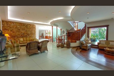 2_photo/94d1ffe8b5.b8a9f91cb517b5ed-ATLAS-27fa2af4-81d3-4d72-89a7-a3e4a2e02e30.jpg de casa à venda com 6 quartos, 823m² em Enseada, Guarujá