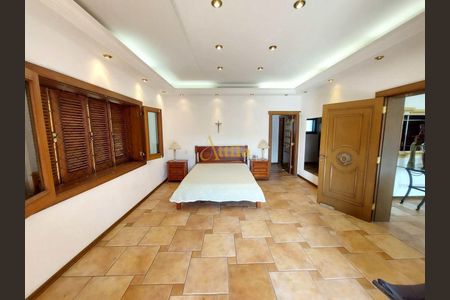 10_photo/94d1ffe8b5.b8a9f91cb517b5ed-ATLAS-2ffc4c55-13b5-4e21-8df0-e0f382096c00.jpg de casa à venda com 6 quartos, 915m² em Enseada, Guarujá