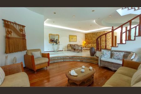 4_photo/94d1ffe8b5.b8a9f91cb517b5ed-ATLAS-4b3d201d-8af4-45c8-9dc7-eb93b3b6af00.jpg de casa à venda com 6 quartos, 823m² em Enseada, Guarujá