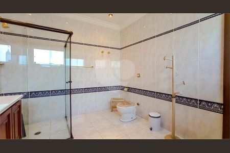 36_photo/94d1ffe8b5.b8a9f91cb517b5ed-ATLAS-8015c7a9-6235-4334-b6ec-b5c999cf1f78.jpg de casa à venda com 6 quartos, 823m² em Enseada, Guarujá