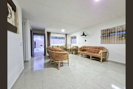 3_photo/94d1ffef1f.3bf59b1a6a6c7d26-ATLAS-0e63bc38-1428-446f-bff3-9d1ae5f7bada.jpg de casa à venda com 4 quartos, 360m² em Balneario Guarujá, Guarujá