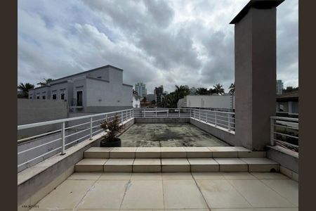 9_photo/94d1ffef47.c27bb358fc36071b-ATLAS-33f3d63b-6dec-4dec-95c6-29e4594870ee.jpg de casa à venda com 5 quartos, 354m² em Jardim Centenario, Guarujá