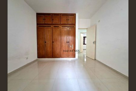 6_photo/94d1ffef5d.30df8ff5e741eb54-ATLAS-ceb5165e-2f87-49eb-a6be-a540b84d71b3.jpg de casa à venda com 4 quartos, 300m² em Jardim Virginia, Guarujá