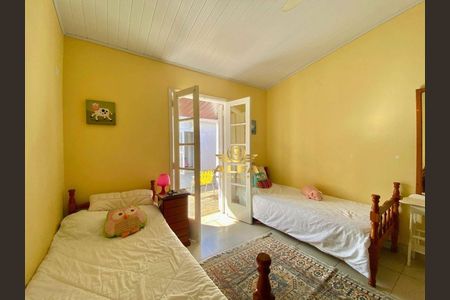 2_photo/94d1ffef5d.ec32686d539cd0f4-ATLAS-a498eb91-243a-42fb-86cb-e0bb6a422110.jpg de casa à venda com 5 quartos, 178m² em Jardim Virginia, Guarujá