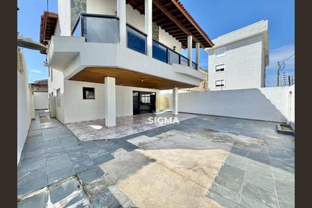 1_photo/94d1ffef6d.6340660b7bedcacf-ATLAS-bf2ff66d-cfec-4f99-934f-5d97f8ba88b2.jpg de casa à venda com 5 quartos, 302m² em Balneario Guarujá, Guarujá