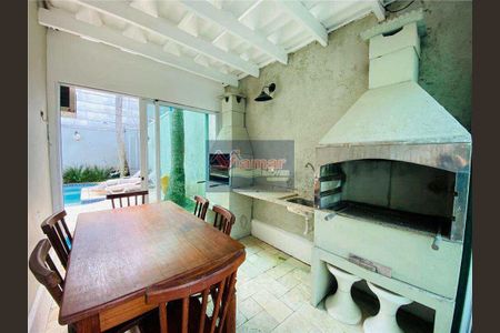 2_photo/94d1ffef83.ceff8192393c33de-ATLAS-16ecef4f-7335-4475-861a-d6db2abd750a.jpg de casa à venda com 4 quartos, 170m² em Jardim Virginia, Guarujá