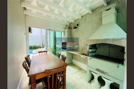 8_photo/94d1ffef83.ceff8192393c33de-ATLAS-324fd18f-53d1-411e-ae4b-79e7619b03ea.jpg de casa à venda com 4 quartos, 170m² em Jardim Virginia, Guarujá