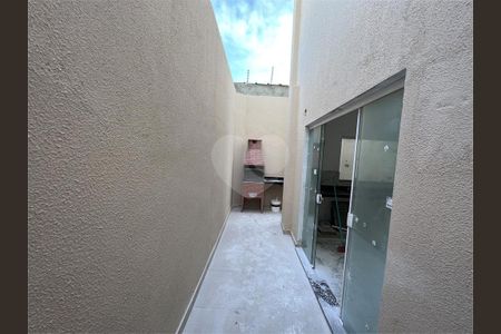 3_photo/94d1ffef89.df2406aa61ba3211-ATLAS-bd75a102-6405-437d-b83d-5ed03ffb1307.jpg de casa à venda com 2 quartos, 70m² em Jardim Virginia, Guarujá