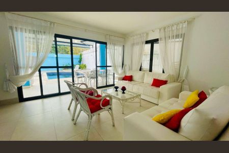 13_photo/94d1ffef8d.07fb07773285f6be-ATLAS-527a8fb0-c7d6-4fe3-93ae-c95cdbac63fd.jpg de casa à venda com 4 quartos, 300m² em Jardim Virginia, Guarujá