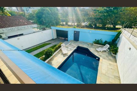 5_photo/94d1ffef8d.07fb07773285f6be-ATLAS-ed19e800-31d8-4e17-ba80-a358dcb9d248.jpg de casa à venda com 4 quartos, 300m² em Jardim Virginia, Guarujá