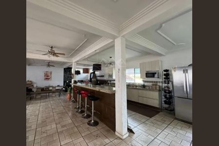 6_photo/94d1ffef99.e78a3bff2ad56a74-ATLAS-8774e2f6-b791-4040-b5c5-4d6e7c44a111.jpg de casa à venda com 4 quartos, 318m² em Jardim Virginia, Guarujá