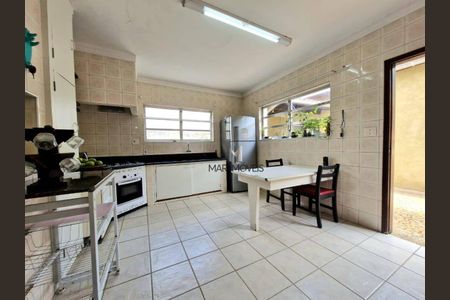 34_photo/94d1ffefa1.18b65efcf072f3d9-ATLAS-2f534129-a23b-4453-ae84-c95c90e7f6b3.jpg de casa à venda com 5 quartos, 400m² em Jardim Virginia, Guarujá