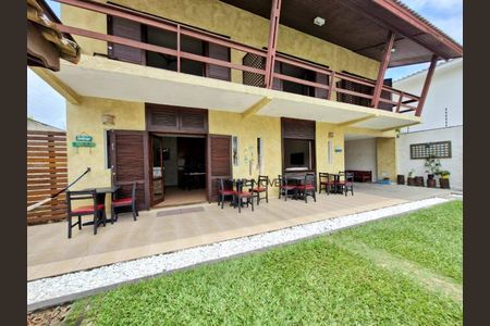 7_photo/94d1ffefa1.18b65efcf072f3d9-ATLAS-8ba39f5b-8669-4714-9be4-98ef1a7b95ce.jpg de casa à venda com 5 quartos, 400m² em Jardim Virginia, Guarujá