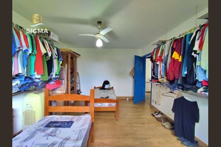 8_photo/94d1ffefa1.6245ef45ba5594d7-ATLAS-b4def509-b90f-4c72-8d2c-e457f8afdaa8.jpg de casa à venda com 4 quartos, 250m² em Jardim Virginia, Guarujá