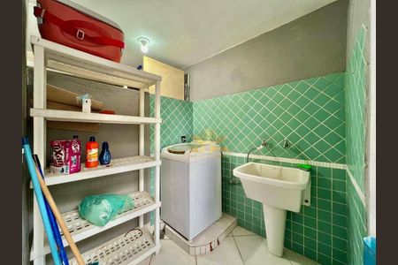 18_photo/94d1ffefa3.28814974b008dc49-ATLAS-bdc748e8-c413-4eb5-afff-3aeacd45979b.jpg de casa à venda com 5 quartos, 279m² em Jardim Virginia, Guarujá