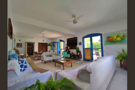 10_photo/94d1ffefa3.a1b6d80a017eb323-ATLAS-83904d95-5a3a-4cb9-96e3-ff2c203094ef.jpg de casa à venda com 4 quartos, 250m² em Jardim Virginia, Guarujá