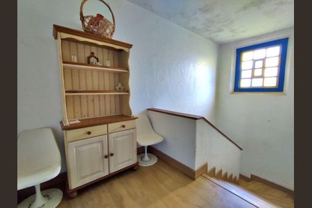 2_photo/94d1ffefa3.a1b6d80a017eb323-ATLAS-e8bb81b8-82e8-495e-9f19-376b3be3110d.jpg de casa à venda com 4 quartos, 250m² em Jardim Virginia, Guarujá