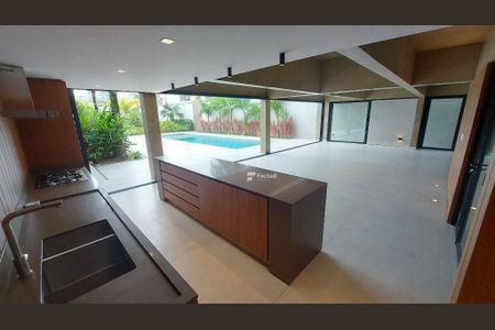 1_photo/94d1ffefb1.d62cf7e5b817bd39-ATLAS-87677776-5a90-4d5f-bc26-952d0da6c5b9.jpg de casa à venda com 5 quartos, 716m² em Enseada, Guarujá
