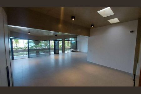 2_photo/94d1ffefb1.d62cf7e5b817bd39-ATLAS-b66753f5-3814-4ca7-b6b2-7e8a3213770f.jpg de casa à venda com 5 quartos, 716m² em Enseada, Guarujá