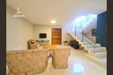 10_photo/94d1ffefb9.203ffe32249db6fb-ATLAS-41dac8b0-cab3-4ad7-85dd-261b66353e23.jpg de casa à venda com 5 quartos, 270m² em Jardim Virginia, Guarujá