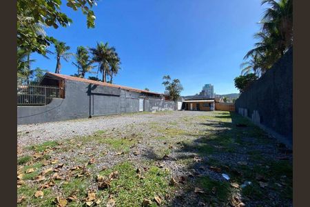 3_photo/94d1ffefd3.f41a5bf33b1f3fc6-ATLAS-e8876350-052a-4b05-adce-99b0f0f95243.jpg de casa à venda com 4 quartos, 656m² em Enseada, Guarujá