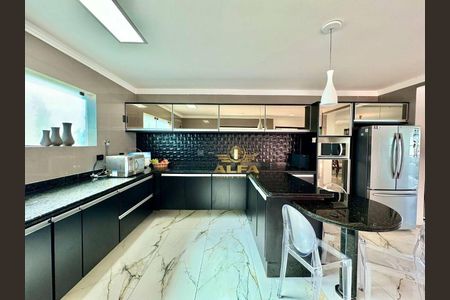 7_photo/94d1ffefd5.4909862b8c1c38b1-ATLAS-4dc89082-ec53-49d3-8307-b02c4a5b5b34.jpg de casa à venda com 5 quartos, 500m² em Jardim Centenario, Guarujá