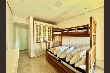 11_photo/94d1ffefd5.7e9c36427f88472d-ATLAS-3637bb02-a50b-49e9-a7b9-ecb5e6b7103d.jpg de casa à venda com 5 quartos, 500m² em Jardim Centenario, Guarujá