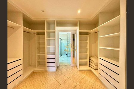 29_photo/94d1ffefd5.7e9c36427f88472d-ATLAS-e0a5f8f5-6219-4c7f-b865-ce797cf01f11.jpg de casa à venda com 5 quartos, 500m² em Jardim Centenario, Guarujá