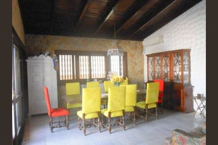 8_photo/94d1ffefd9.31f8faead97f4406-ATLAS-f13f5bc4-8817-4e08-9c79-eb074751d8ea.jpg de casa à venda com 7 quartos, 500m² em Jardim Virginia, Guarujá