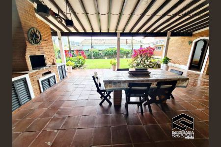 6_photo/94d1ffefd9.93b8fa184532727f-ATLAS-0aa077e9-1bc0-49c5-88fa-d18cfc2c37b7.jpg de casa à venda com 5 quartos, 326m² em Enseada, Guarujá