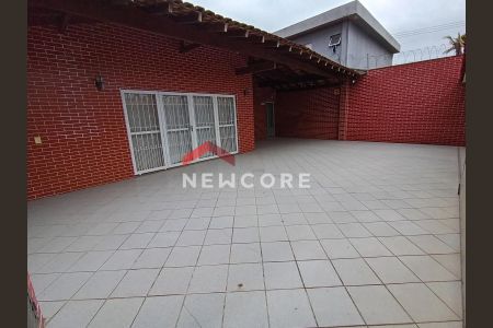 26_photo/94d1ffefd9.93b8fa184532727f-ATLAS-4bc9ec15-8772-4f34-b18c-c6bd12f5d35b.jpg de casa à venda com 4 quartos, 226m² em Enseada, Guarujá