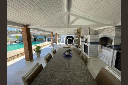 3_photo/94d1ffefdf.8a734c1c2a3b006e-ATLAS-5ad4f368-8c6d-48c8-8042-2f2568cb9f32.jpg de casa à venda com 3 quartos, 545m² em Jardim Centenario, Guarujá