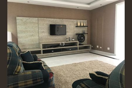 4_photo/94d1ffeffd.f0d246bad4da1cd5-ATLAS-218c4590-08a2-41b1-95bb-75d9b0aace17.jpg de casa à venda com 4 quartos, 480m² em Jardim Virginia, Guarujá