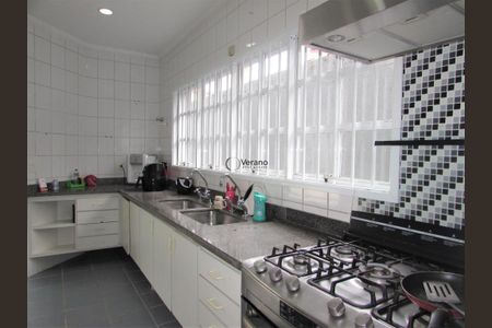 10_photo/94d1ffeffd.f0d246bad4da1cd5-ATLAS-5ca3636c-bf37-41ee-a5f5-d67424618278.jpg de casa à venda com 4 quartos, 480m² em Jardim Virginia, Guarujá