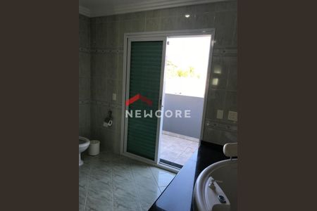 13_photo/94d1ffeffd.f0d246bad4da1cd5-ATLAS-f42cb691-d08f-4d55-b8a7-add30a897d6e.jpg de casa à venda com 4 quartos, 340m² em Jardim Virginia, Guarujá