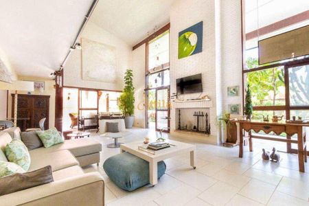 8_photo/94d1fff001.55cb5819fbd09464-ATLAS-2abd3d6a-6c43-4792-bbda-08042bfd30e0.jpg de casa à venda com 6 quartos, 900m² em Jardim Virginia, Guarujá