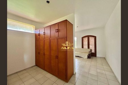 5_photo/94d1fff01b.7e2ea02b9085bf9d-ATLAS-2f3e9d85-f0d4-4a36-9c0d-fa4f5cdb0565.jpg de casa à venda com 4 quartos, 300m² em Jardim Virginia, Guarujá