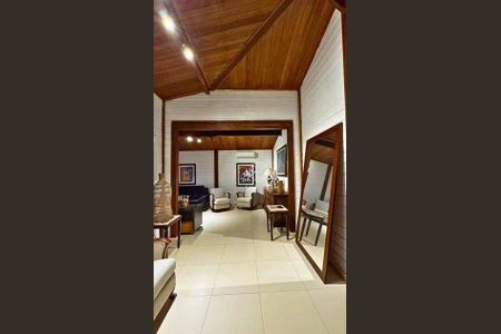 2_photo/94d1fff021.d4f35fdd35391748-ATLAS-cf01cc13-b0e2-4ce4-870e-d43dbd7d3a35.jpg de casa à venda com 3 quartos, 127m² em Jardim Virginia, Guarujá