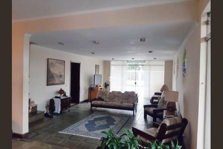 2_photo/94d1fff02d.0dba02f6e03a3679-ATLAS-0b05cd86-ce67-44cf-92cf-ea1de9a7a83f.jpg de casa à venda com 7 quartos, 512m² em Jardim Virginia, Guarujá