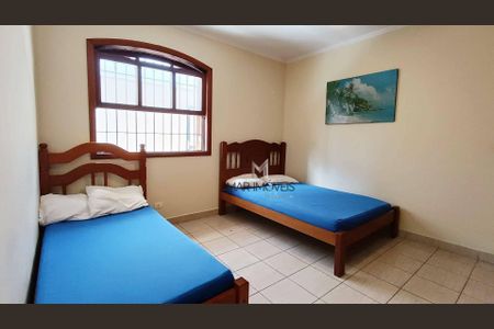 2_photo/94d1fff039.f0d246bad4da1cd5-ATLAS-cc04514f-2b15-4c2f-9b1b-8e88b61a0c5f.jpg de casa à venda com 3 quartos, 252m² em Jardim Virginia, Guarujá