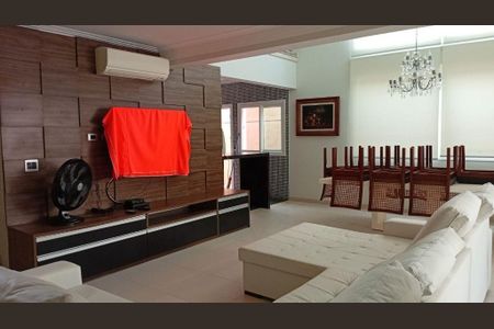 41_photo/94d1fff04d.1c30879e3ee593f9-ATLAS-7302aa9d-9c64-490b-94dd-994106133c0d.jpg de casa à venda com 7 quartos, 600m² em Jardim Virginia, Guarujá