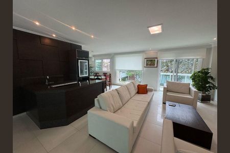 37_photo/94d1fff04d.1c30879e3ee593f9-ATLAS-8d4338e8-0b92-4b05-9898-b4a4d2dffc03.jpg de casa à venda com 7 quartos, 600m² em Jardim Virginia, Guarujá