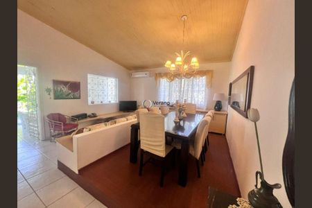 2_photo/94d1fff065.638b34ff0fe22444-ATLAS-0ef6f9c8-9be2-499d-9a52-6ea1de1447e1.jpg de casa à venda com 4 quartos, 200m² em Jardim Virginia, Guarujá