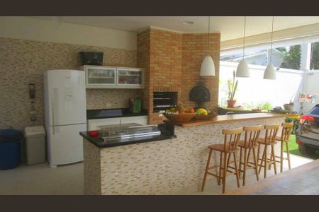 2_photo/94d1fff087.4cea1a0b3f6bbd2f-ATLAS-0c10aaa4-cade-486a-8348-b48af4e2c778.jpg de casa à venda com 5 quartos, 500m² em Jardim Virginia, Guarujá