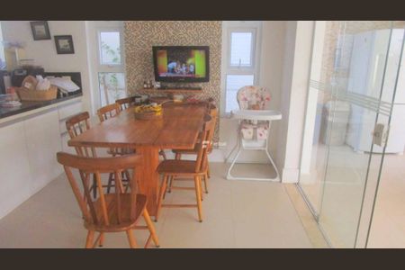 8_photo/94d1fff087.4cea1a0b3f6bbd2f-ATLAS-51b28e21-84a4-47c4-b9f5-a3e5263dd167.jpg de casa à venda com 5 quartos, 500m² em Jardim Virginia, Guarujá